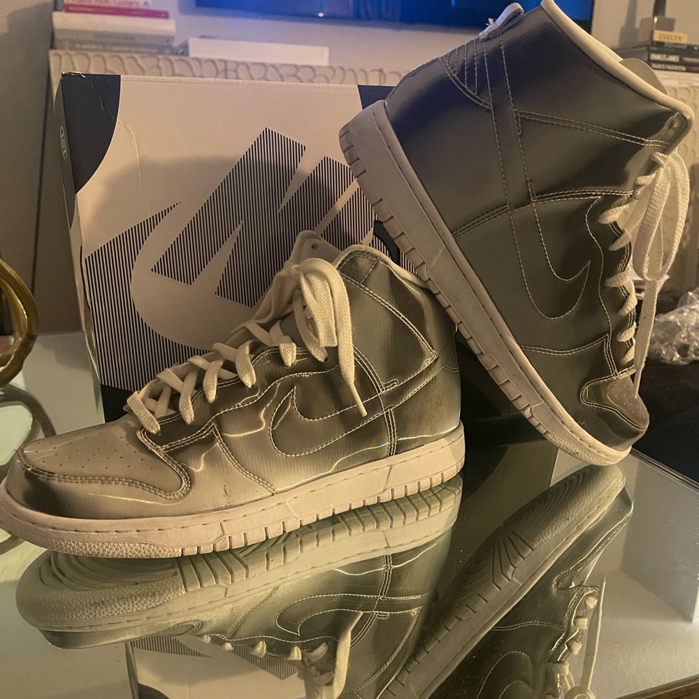 Nike Dunk High Clot Flux.  In very good condition. Silver.
